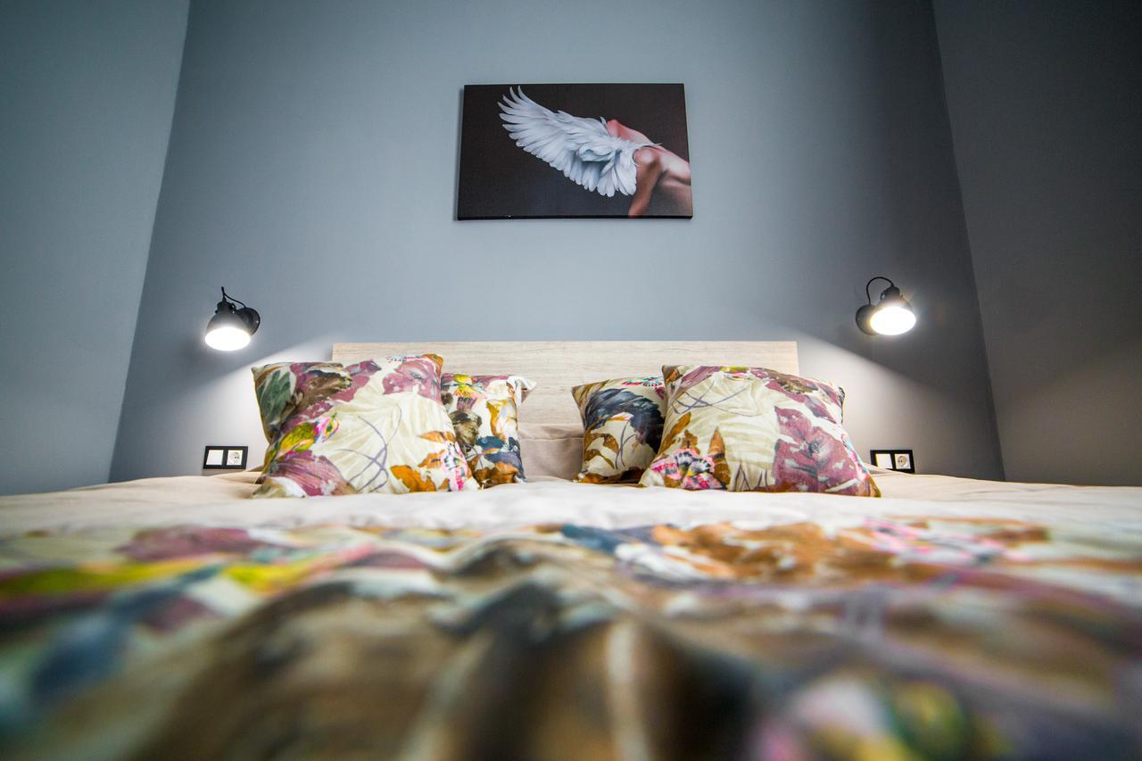 Apart Hotel On Rynok Square Leopoli Esterno foto