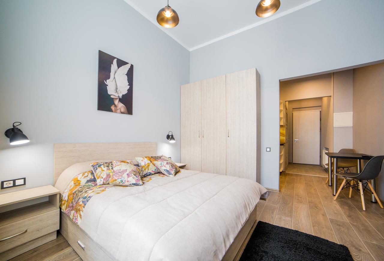 Apart Hotel On Rynok Square Leopoli Esterno foto
